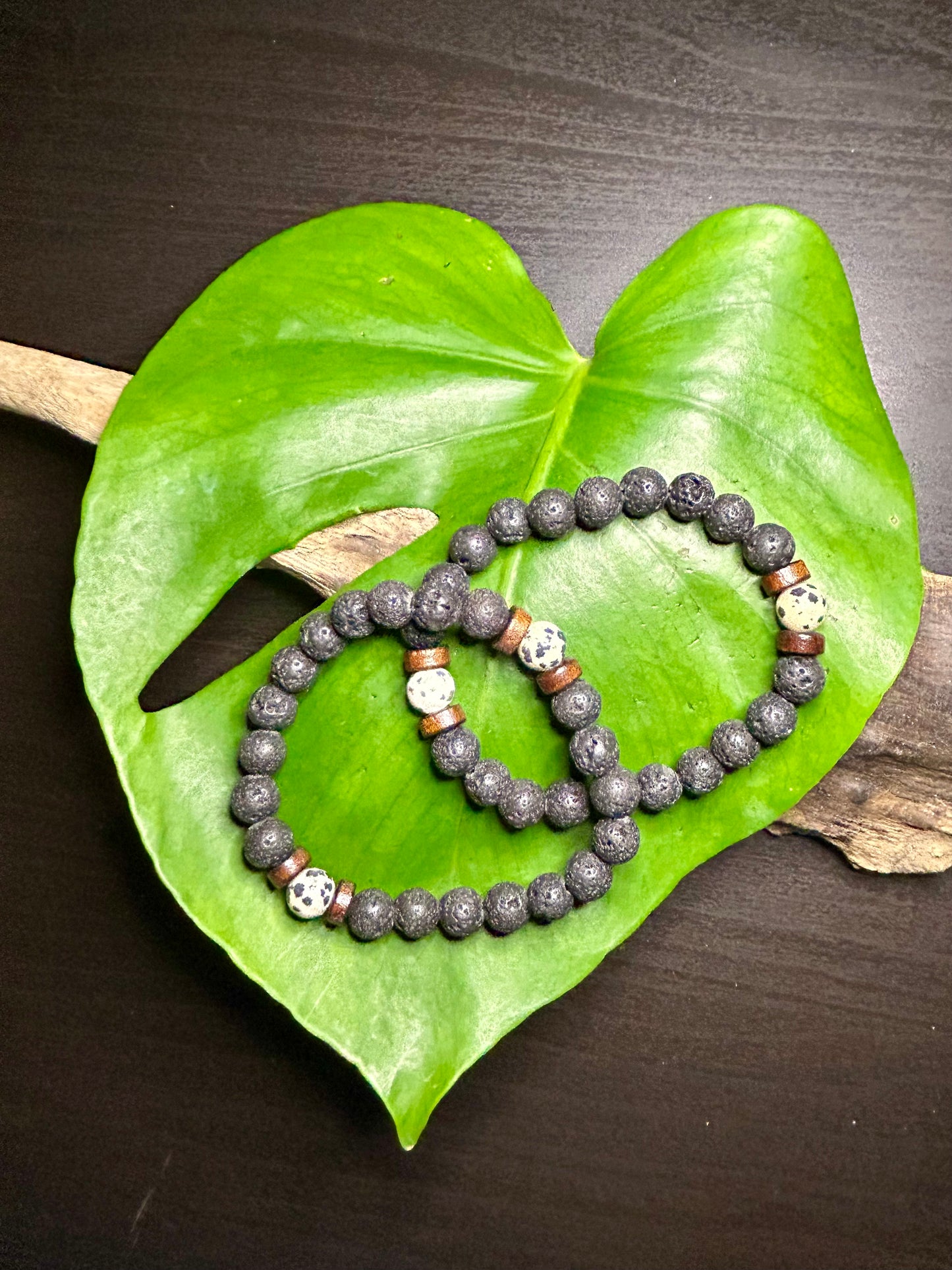 Dalmatiner Jaspis-Lavastein Armband